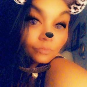 Meet your Posher, Larae